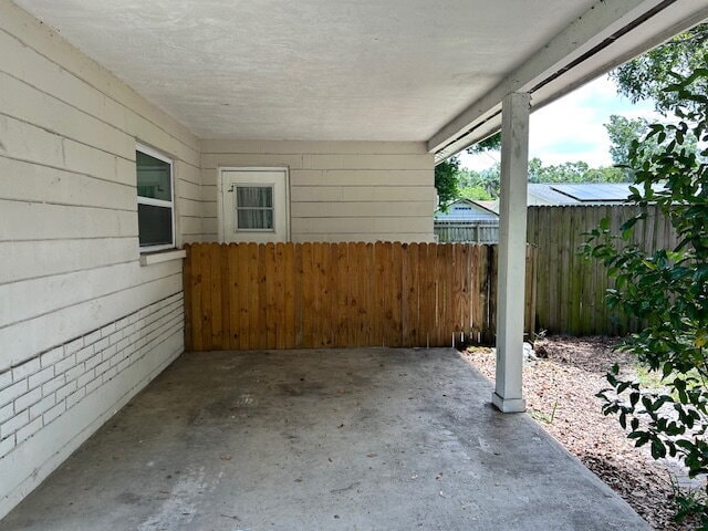 Building Photo - Bring Your  RV or Boat  -   2/1 House Incl...