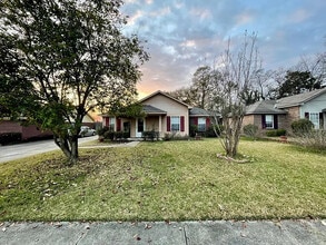 Building Photo - 3354 Gaston Ave