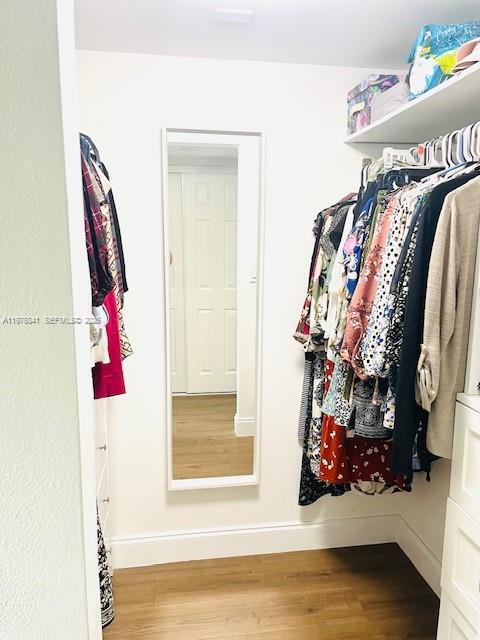 Building Photo - 3675 N Country Club Dr