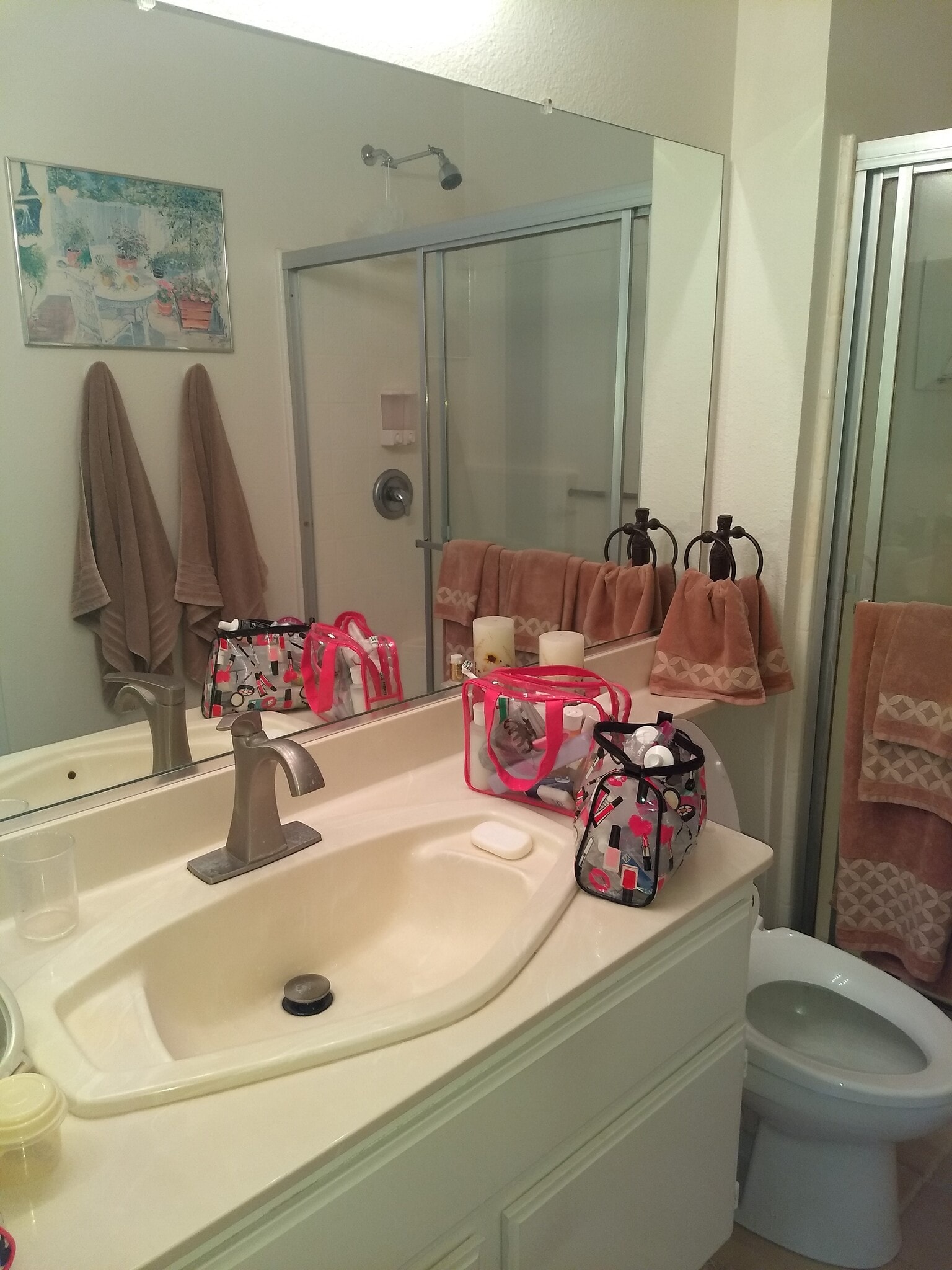 Building Photo - 124 Alicante Aisle