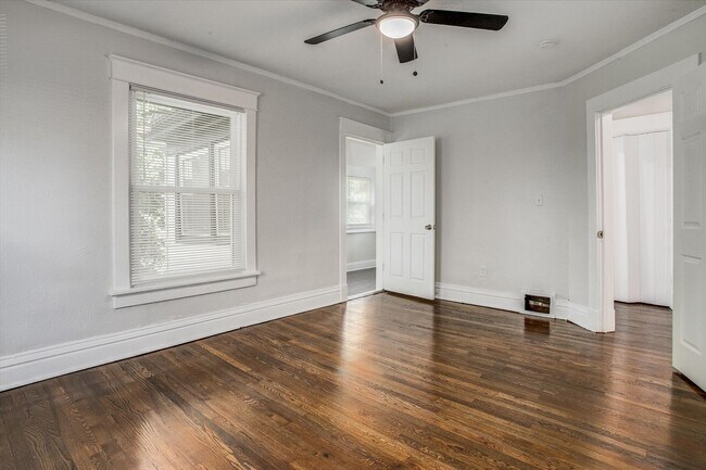 Building Photo - Move fast on this one. Apply within 24 hours of your showing and lock in $250 off your monthly re...