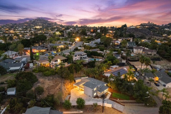 Building Photo - 10150 Sierra Madre Rd