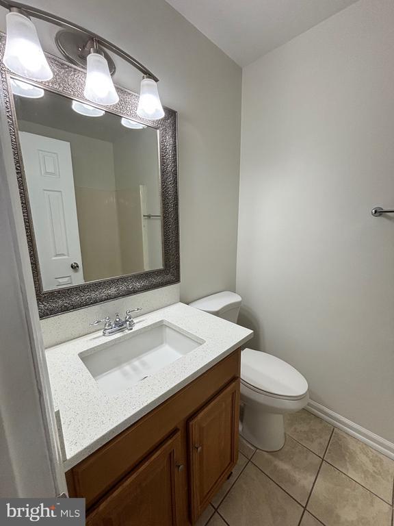 Building Photo - 109 Ash Hollow Dr