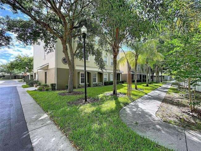 Building Photo - 10144 Arbor Run Dr