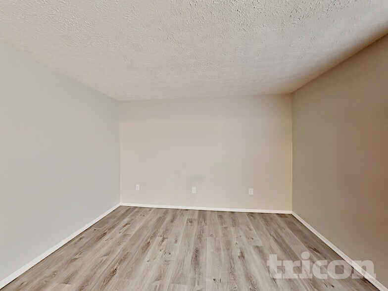 Building Photo - 9021 Touchstone Ln