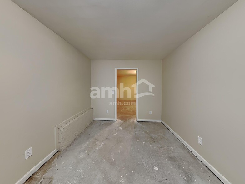 Building Photo - 117 Bainbridge Ct