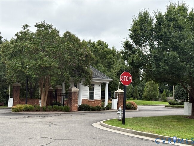 Building Photo - 4604 Willow Leaf Pl