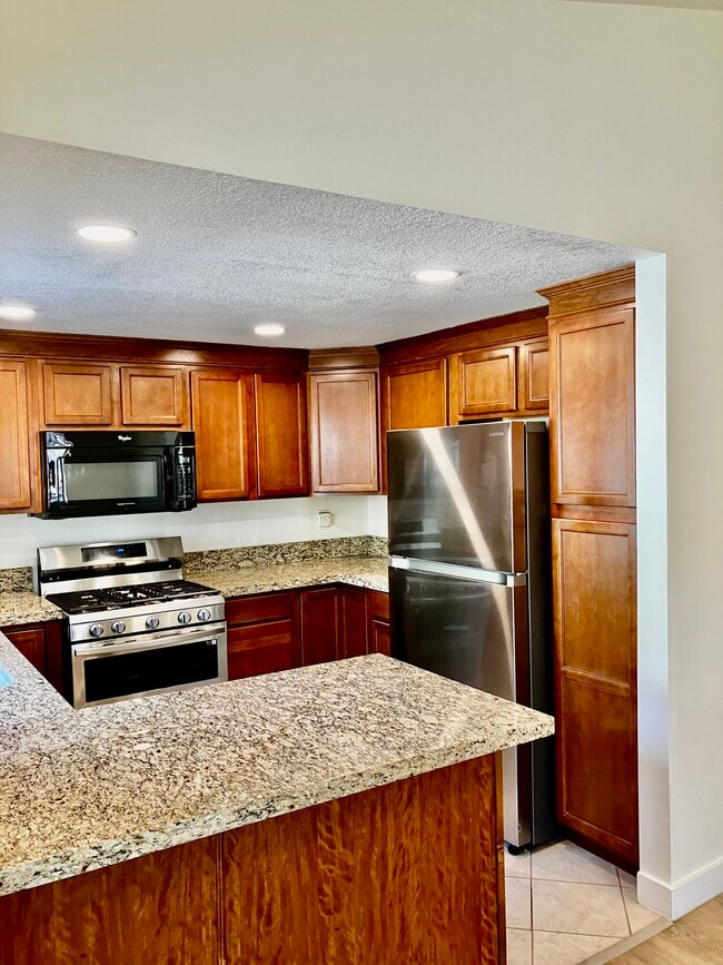 Building Photo - 2899 Thicket Pl