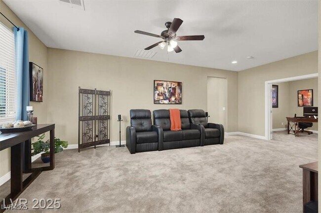 Building Photo - 4630 Summer Azure St
