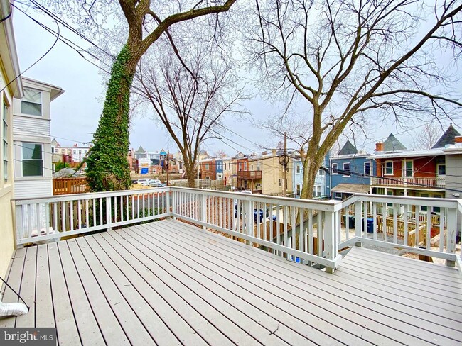 Building Photo - 140 Bryant St NW