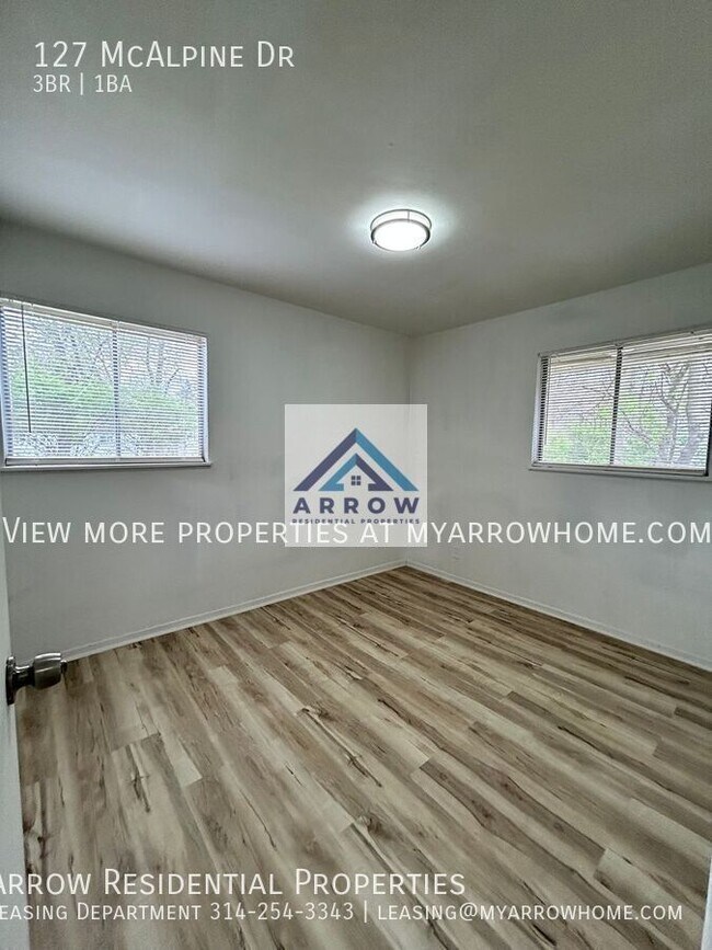 Building Photo - 127 McAlpine Dr-