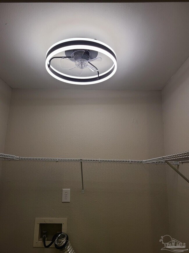 Building Photo - 501 E Burgess Rd