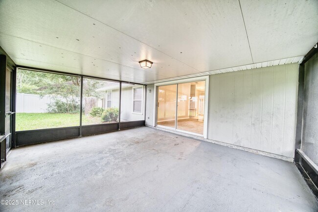 Building Photo - 4716 E Catbrier Ct