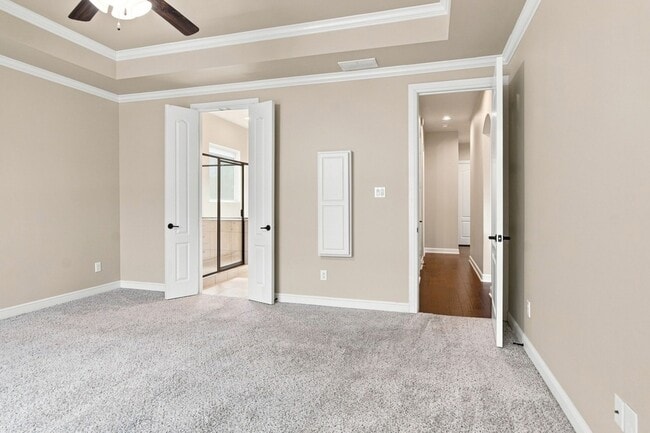 Building Photo - 1819 Park Highland Way
