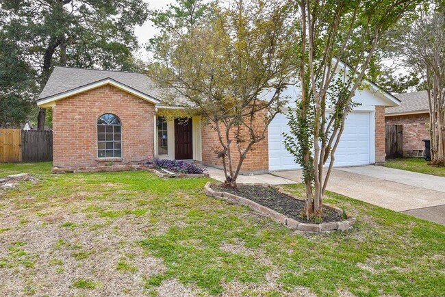 Building Photo - 2706 Foliage Green Dr