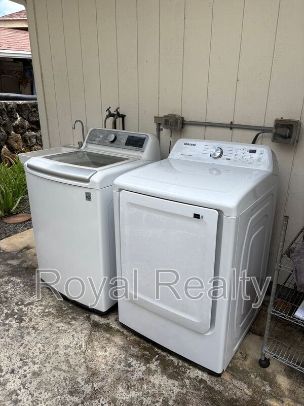 Building Photo - 2234 Star Rd