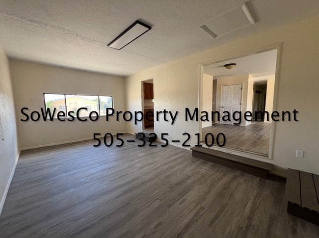 Building Photo - Newly Remodeled 3 Bed 2 Bath Home