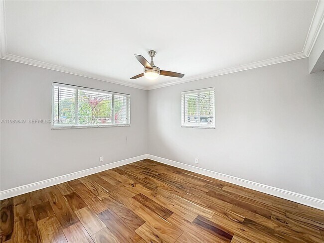 Building Photo - 4330 SW 7th St