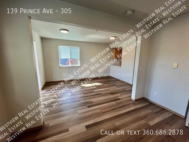 Building Photo - 139 Prince Ave