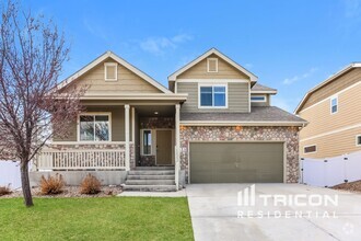 Building Photo - 375 Mount Bross Ave