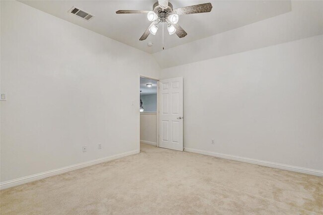 Building Photo - 3129 Goldenoak Cir