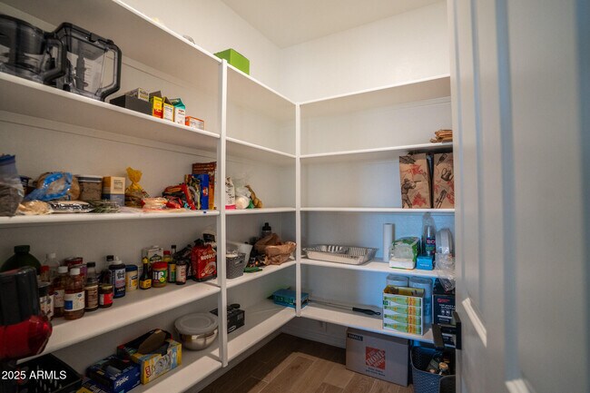 Building Photo - 4368 N Pioneer Dr