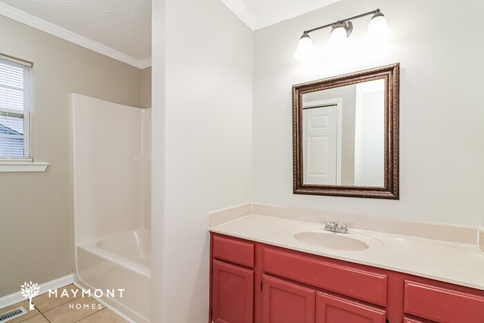 Building Photo - 156 Cook Rd NW