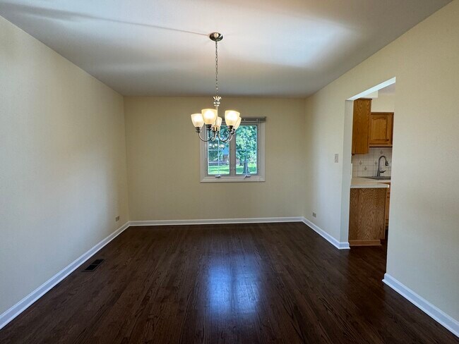 Building Photo - 1656 Castbourne Ct