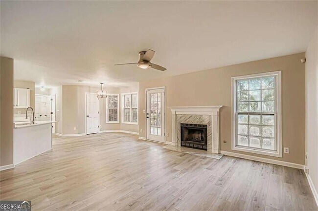 Building Photo - 1570 Twin Bridge Ln