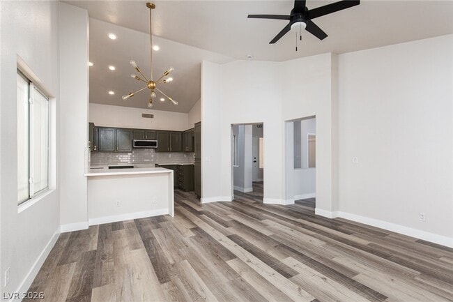 Building Photo - 327 Perry Ellis Dr