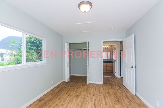 Building Photo - 47-372-372 Kapehe St