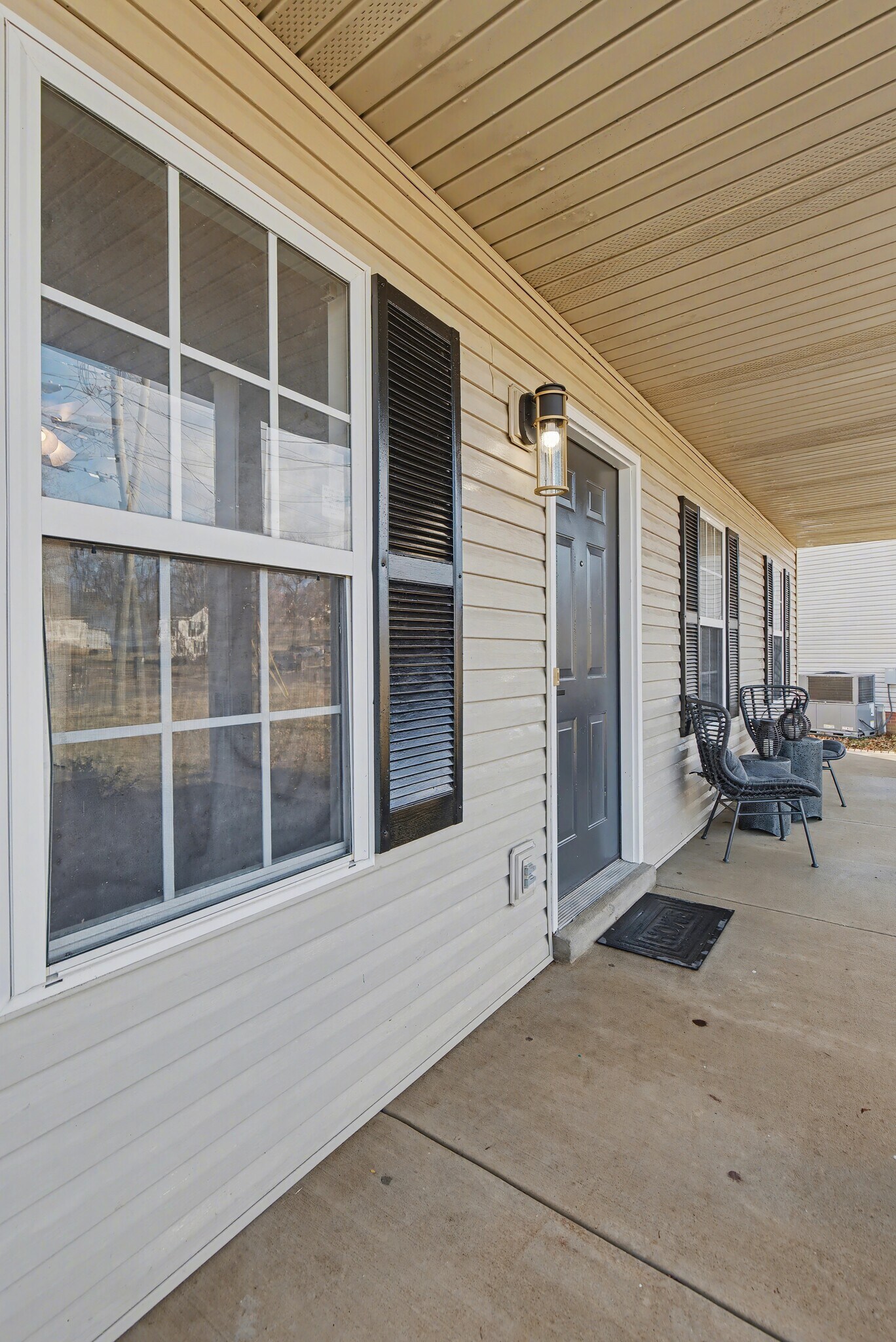 Building Photo - 256 Fritz Cir