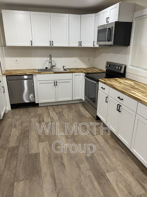 Building Photo - 8515 Georgiana Ln