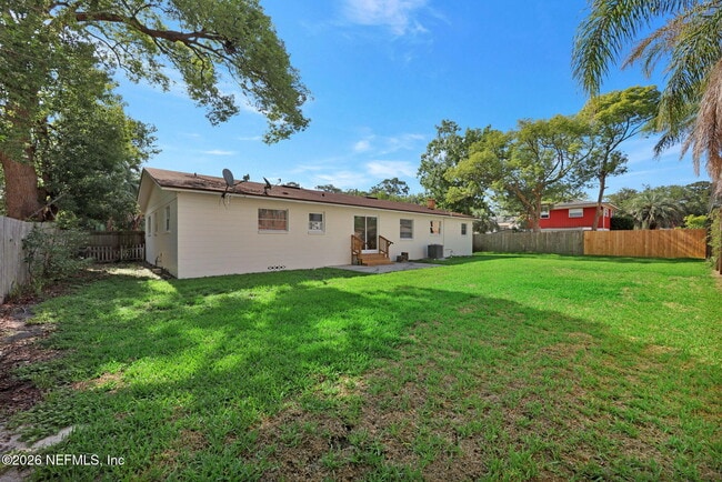 Building Photo - 8544 Sanchez Rd