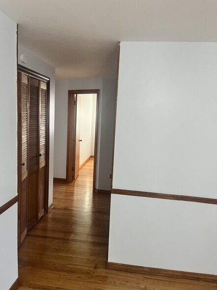 Primary Photo - 52 Gould Dr