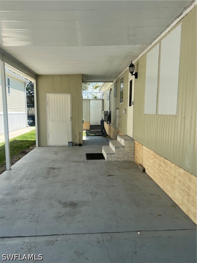 Building Photo - 777 Walkerbilt Rd