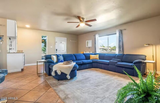 Building Photo - 17014 E Calle Del Oro