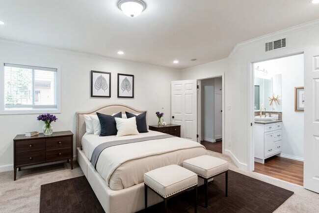 Building Photo - 4708 Orion Ave