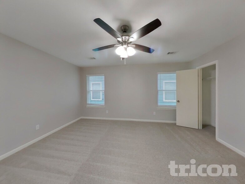 Building Photo - 6535 Providence View Ln