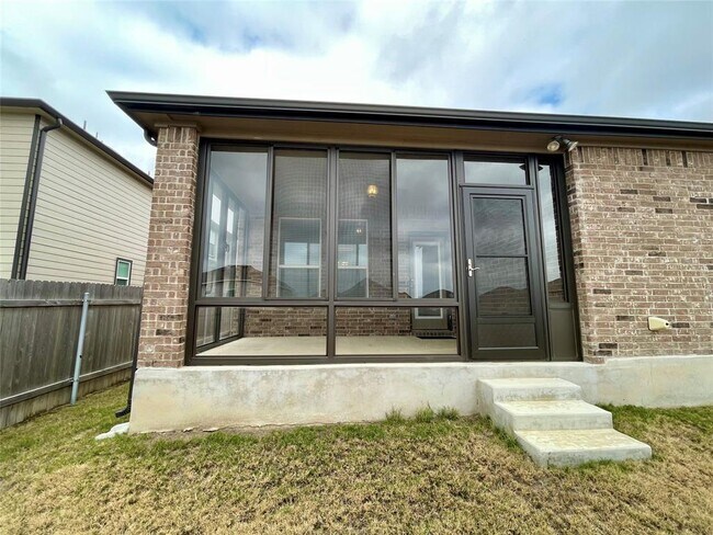 Building Photo - 168 Crimson Ln