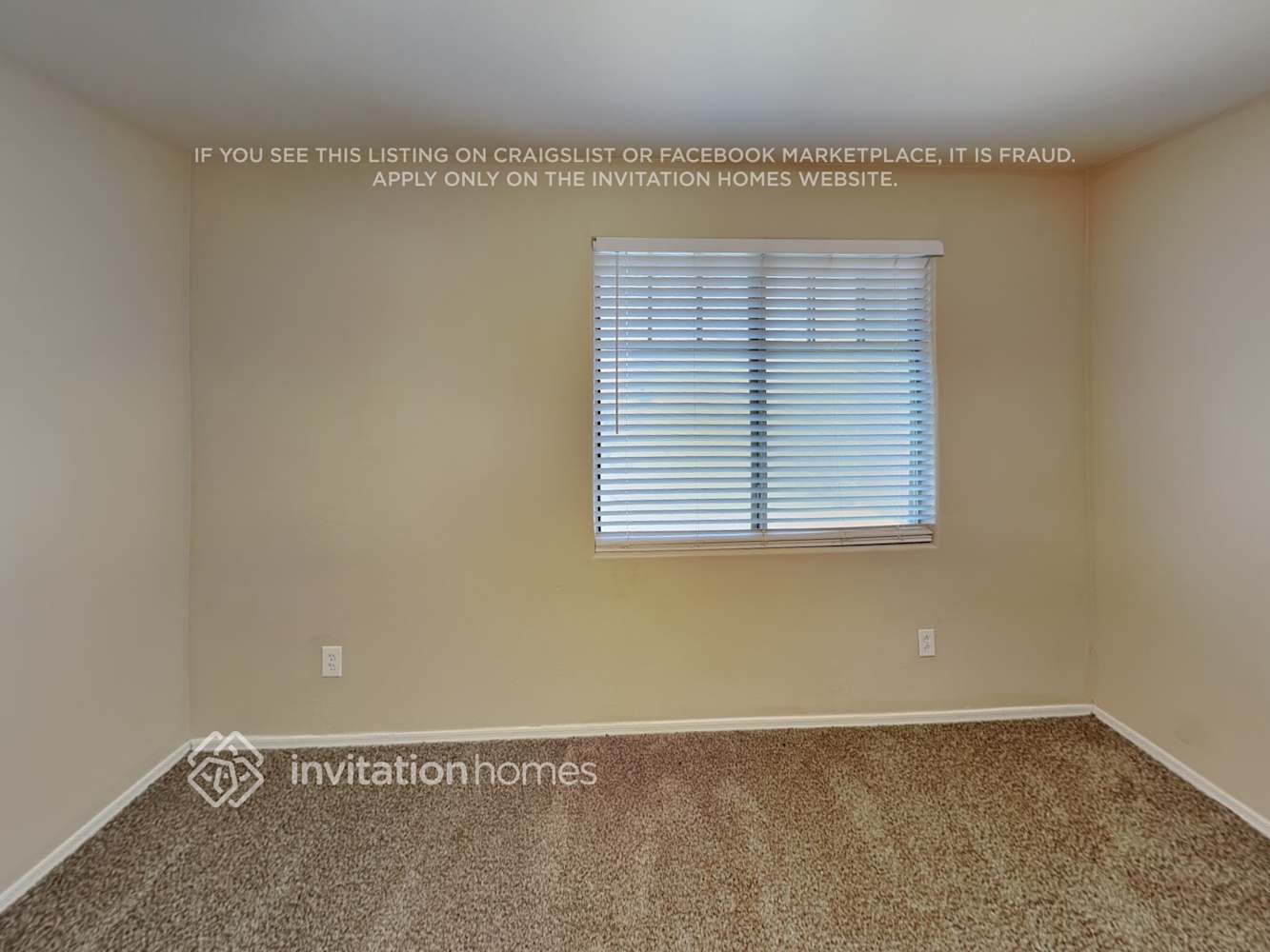 Building Photo - 14170 W Riviera Dr