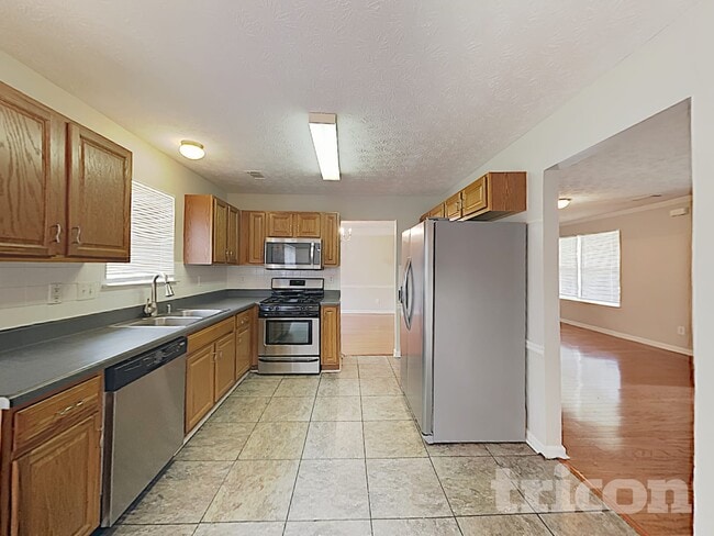 Building Photo - 4177 Shoreside Cir SW