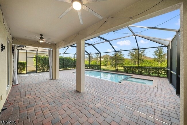 Building Photo - 3697 E Hampton Cir