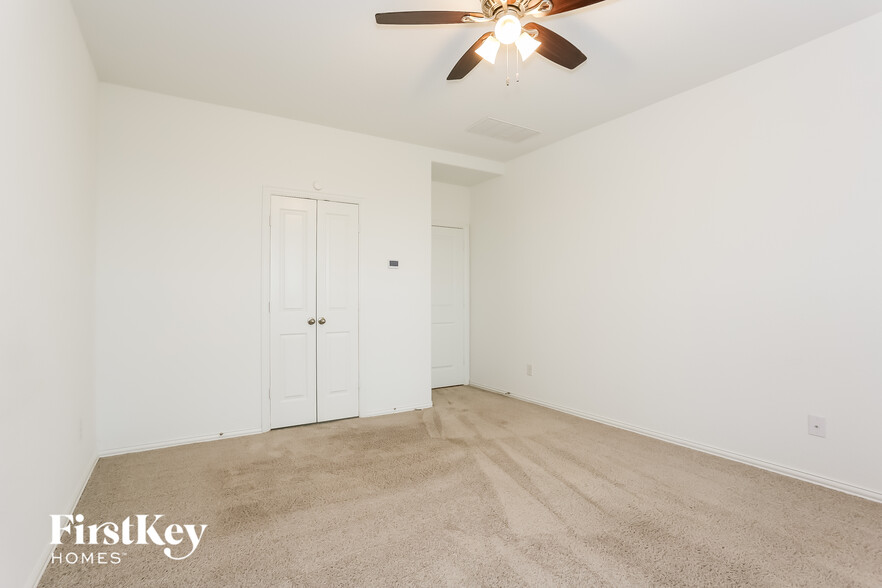 Building Photo - 10539 Dolce Ln