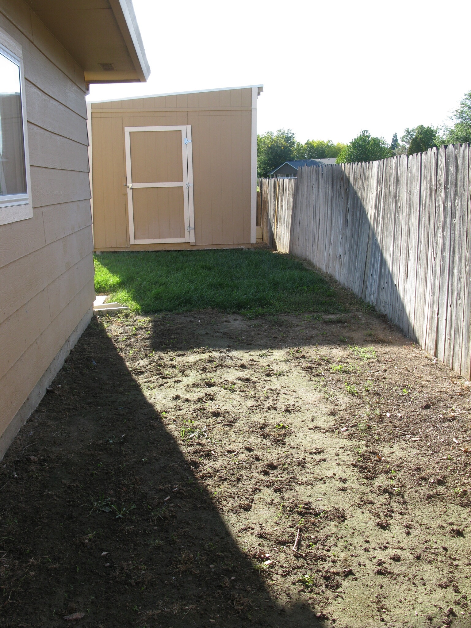 Building Photo - 305 S 5th St W