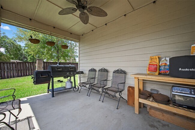 Building Photo - 542 Oporto Path