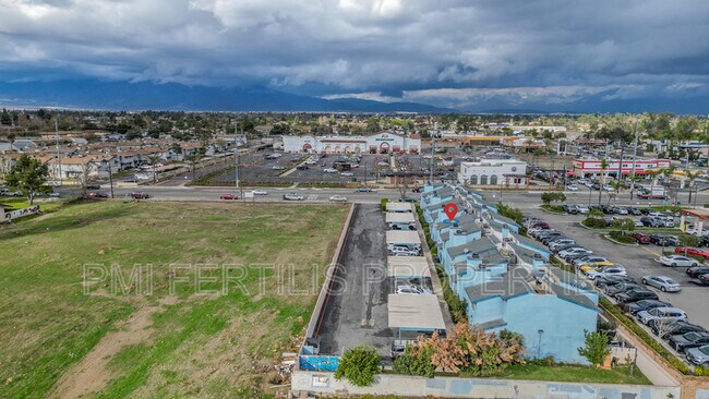 Building Photo - 16845 San Bernardino Ave