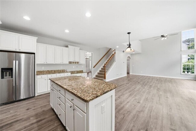 Building Photo - 208 Setters Ridge