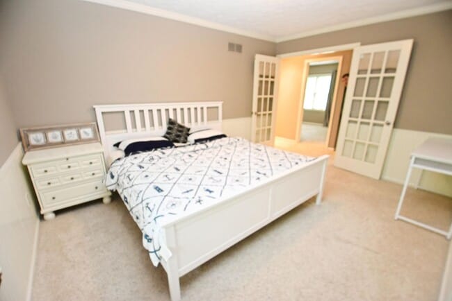 Building Photo - Penn Schools, executive home 4 bedroom 2.5...