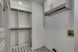 Building Photo - 66 Montebello Ln